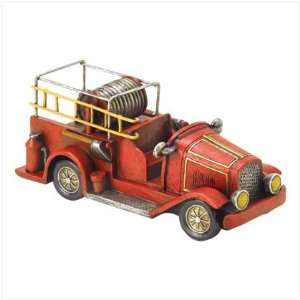  FIRE TRUCK FIGURE Toys & Games
