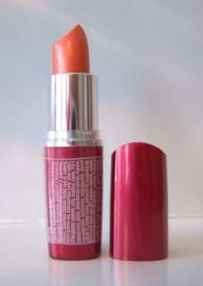 Maybelline Moisture Extreme Lipstick   Peach Colada 104 041554520972 