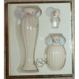 Lenox Classic Vanity Set Perfume and Vase  Kitchen 