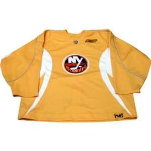   Islanders Game Used Yellow Practice Jersey (58) Sports Collectibles
