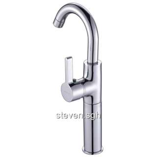   long life and smooth feel. Dont choose faucet with plastic valves