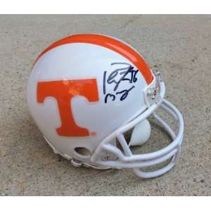  PEYTON MANNING SIGNED TENNESSEE MINI HELMENT COMES WITH 